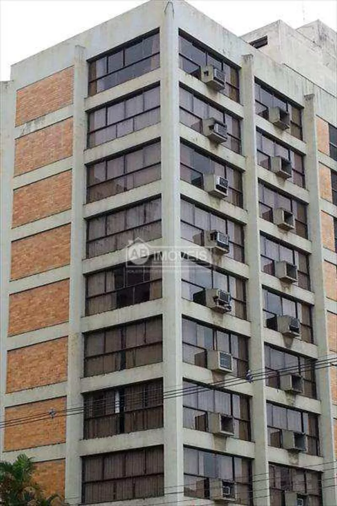 Apartamento à venda com 3 quartos, 186m² - Foto 2