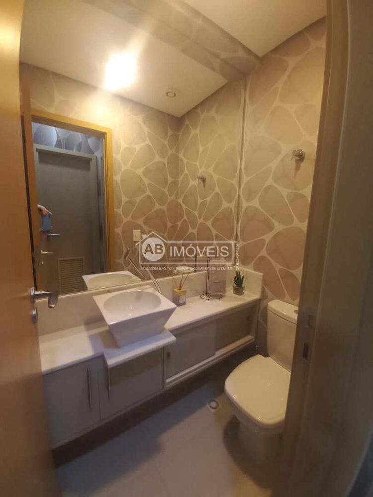 Apartamento à venda com 3 quartos, 123m² - Foto 5