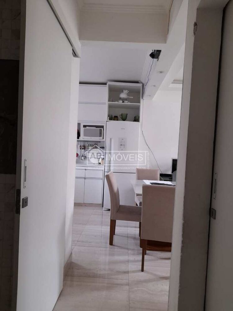 Apartamento à venda com 2 quartos, 80m² - Foto 5