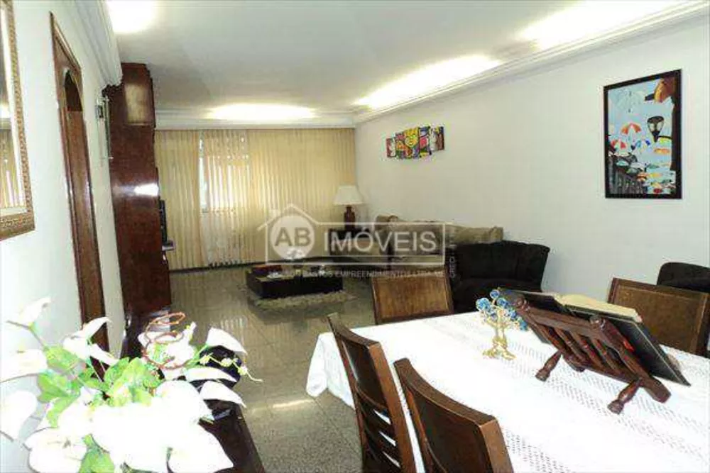 Apartamento à venda com 3 quartos, 140m² - Foto 1