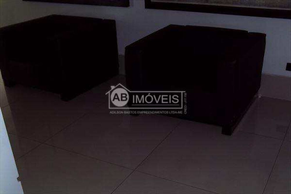 Apartamento à venda com 2 quartos, 105m² - Foto 3