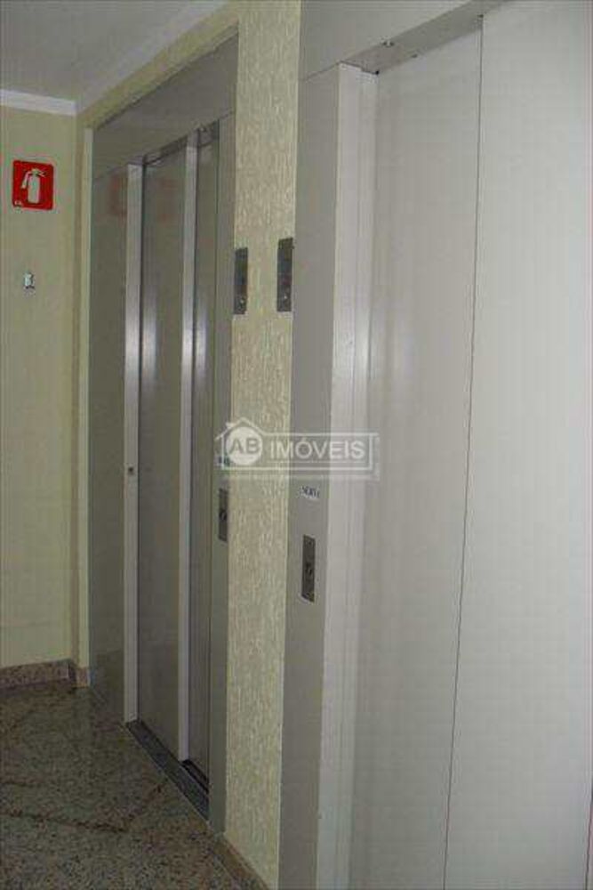 Apartamento à venda com 3 quartos, 122m² - Foto 5