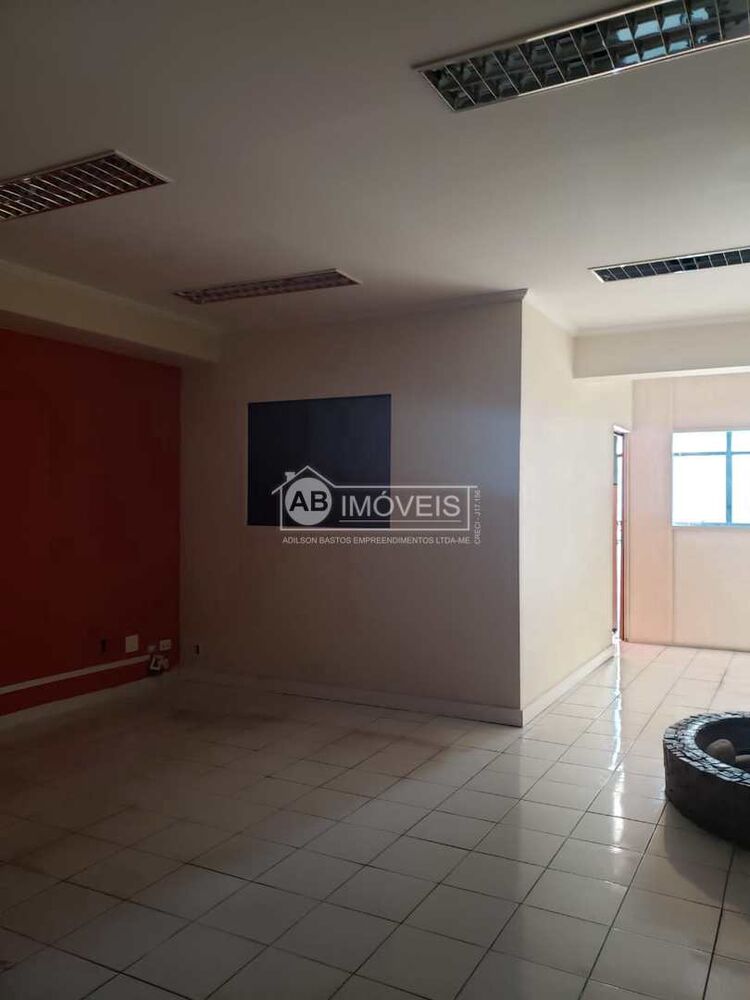 Prédio Inteiro à venda com 4 quartos, 89m² - Foto 1
