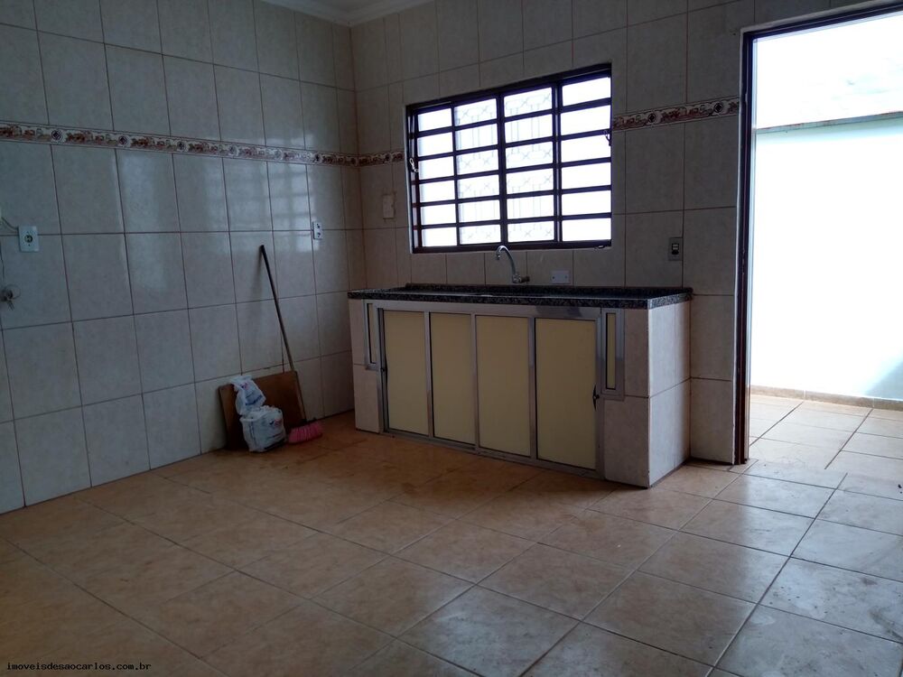 Casa à venda com 2 quartos, 138m² - Foto 8