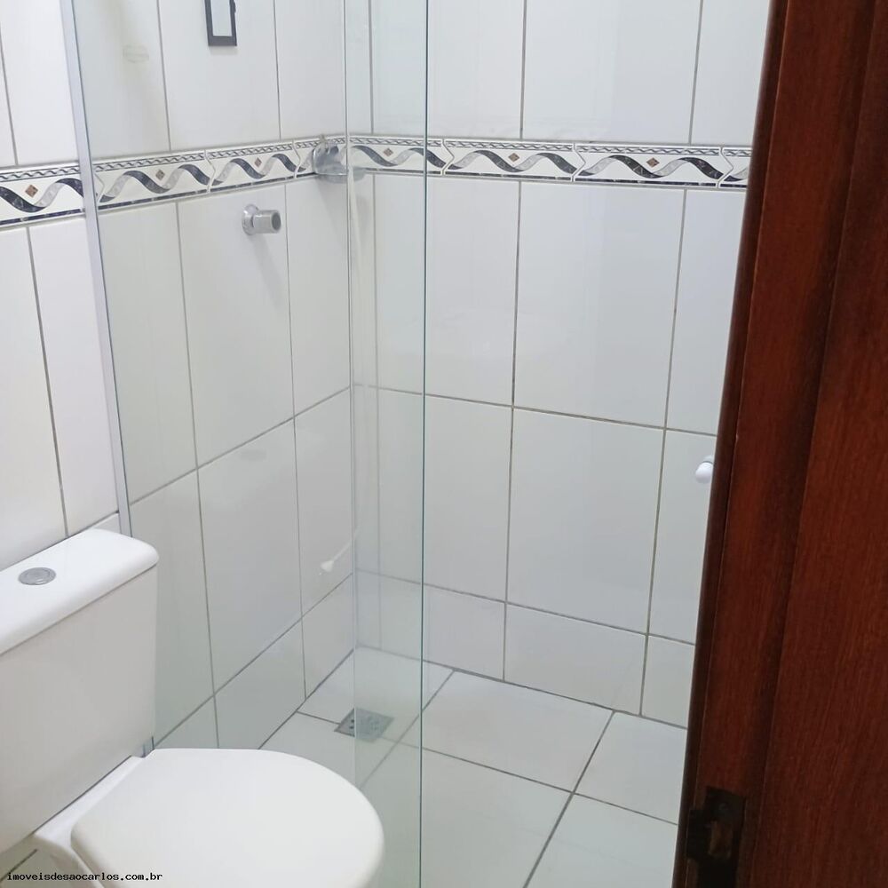 Casa à venda com 2 quartos, 125m² - Foto 3