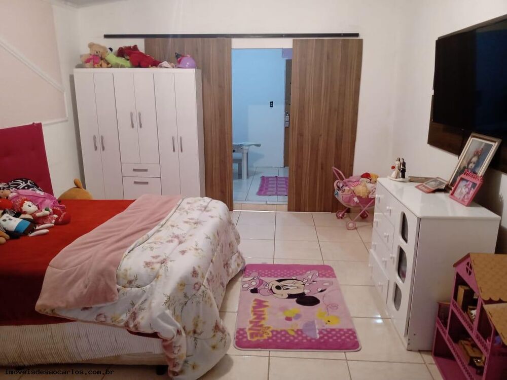 Sobrado à venda com 6 quartos, 200m² - Foto 12