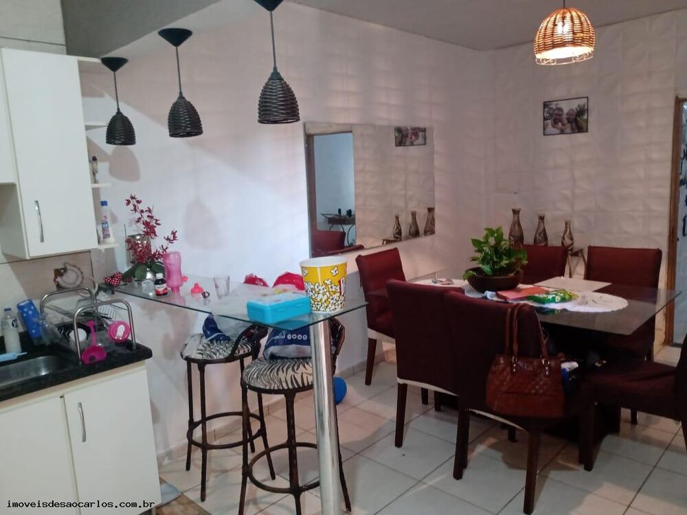Sobrado à venda com 6 quartos, 200m² - Foto 10