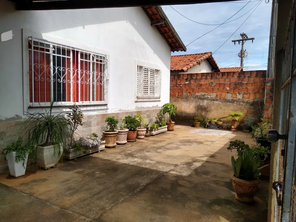 Casa, 3 quartos, 225 m² - Foto 2