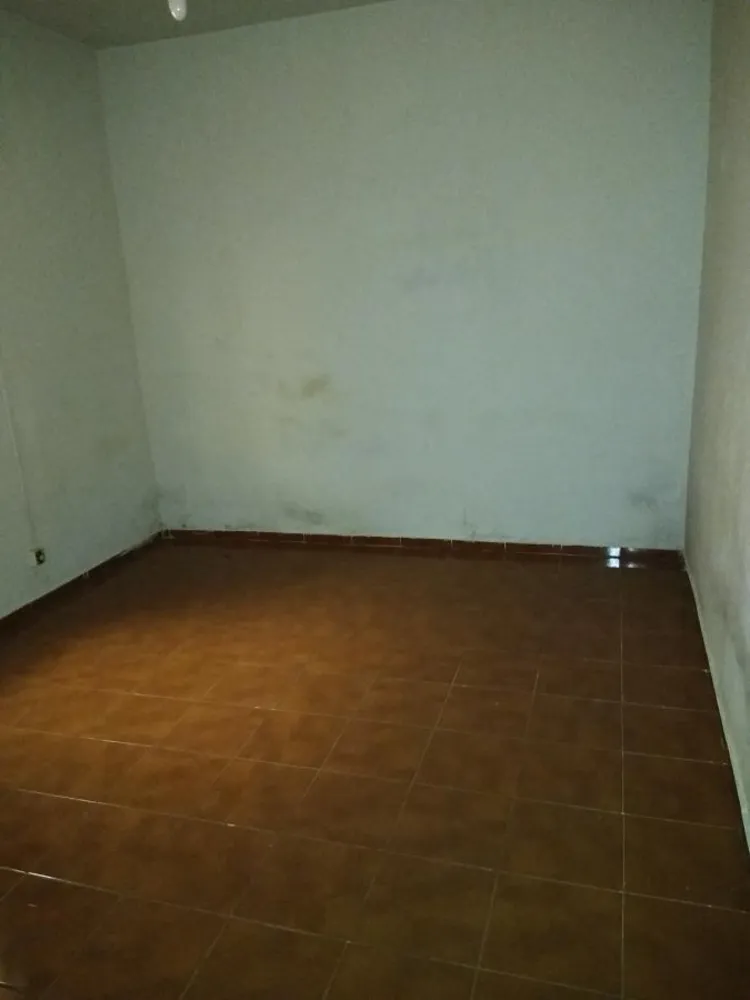 Casa, 1 quarto, 260 m² - Foto 10