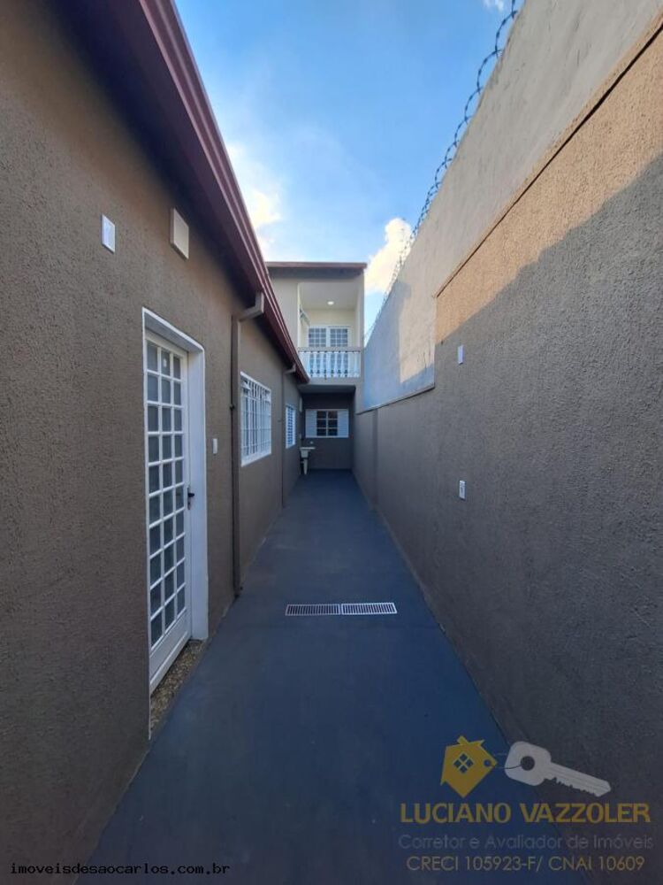 Casa à venda com 3 quartos, 150m² - Foto 3