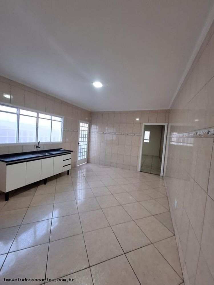 Casa à venda com 3 quartos, 150m² - Foto 8