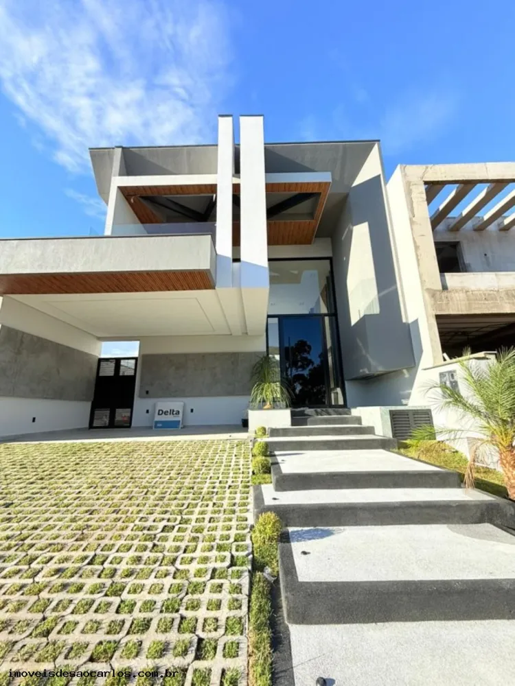 Sobrado, 3 quartos, 327 m² - Foto 2