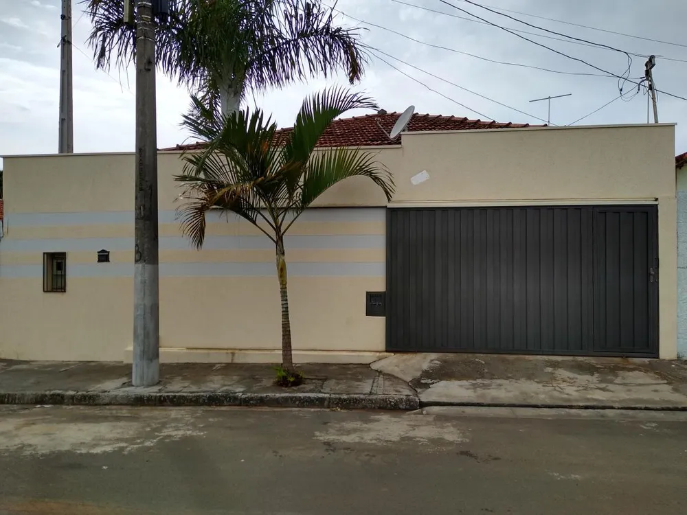 Casa, 3 quartos, 202 m² - Foto 1