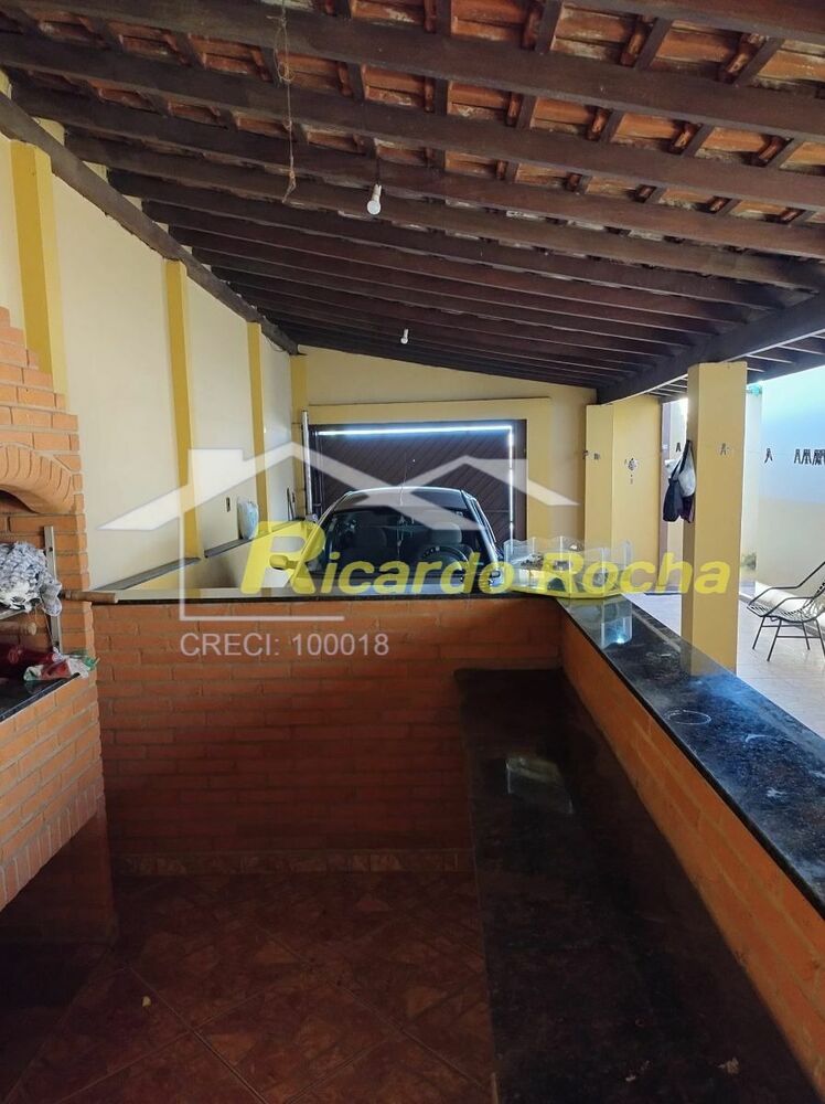 Casa à venda com 2 quartos, 105 - Foto 4