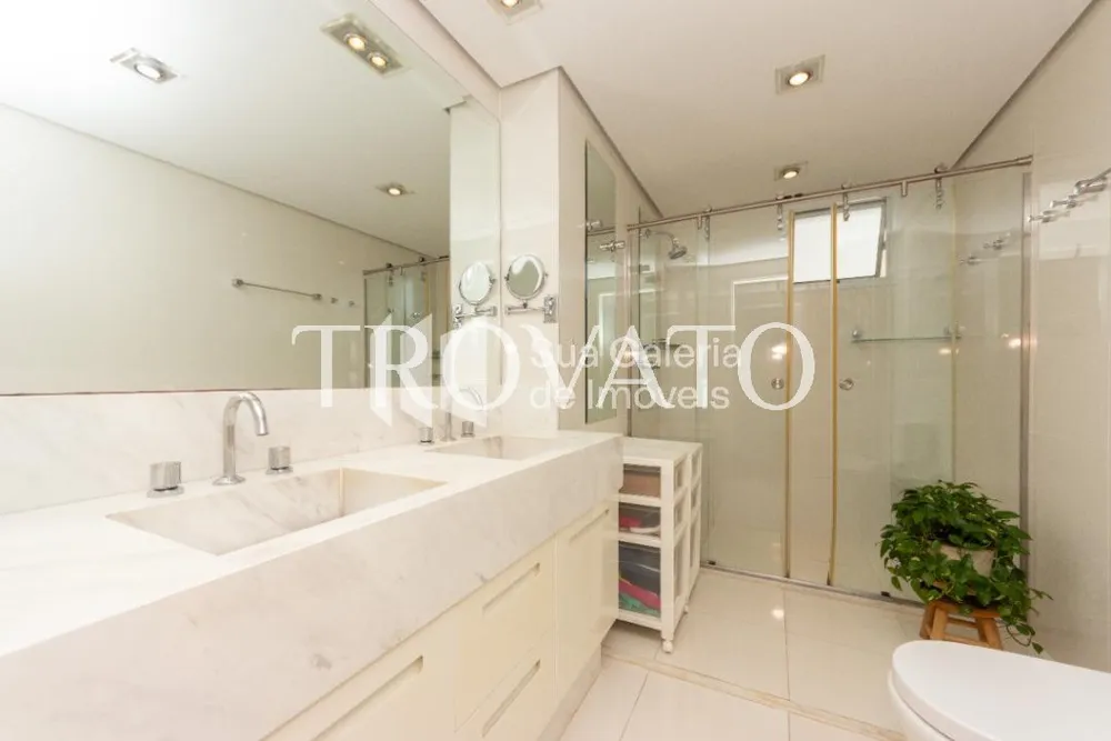 Apartamento, 4 quartos, 236 m² - Foto 1