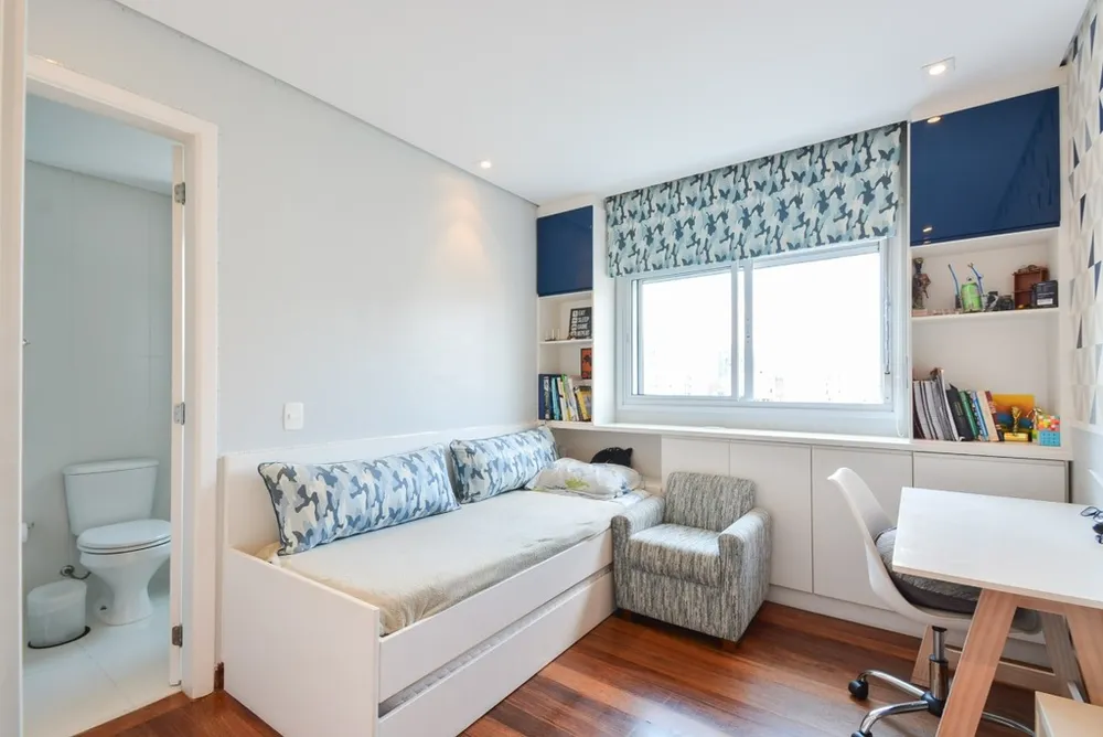 Apartamento, 3 quartos, 188 m² - Foto 1