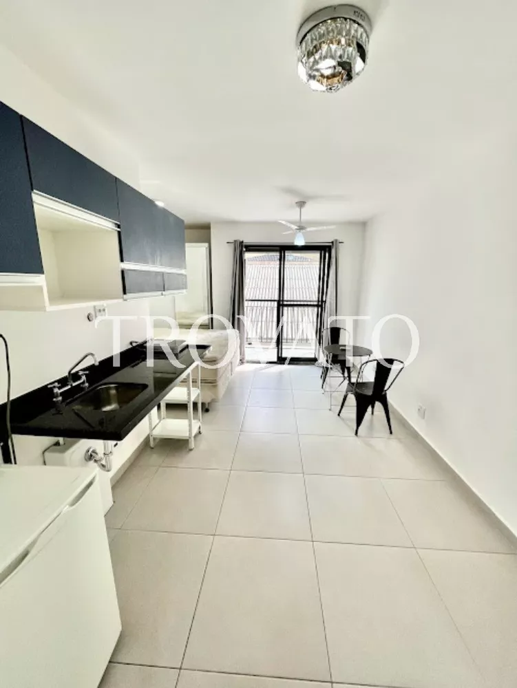 Apartamento à venda com 1 quarto, 27m² - Foto 4