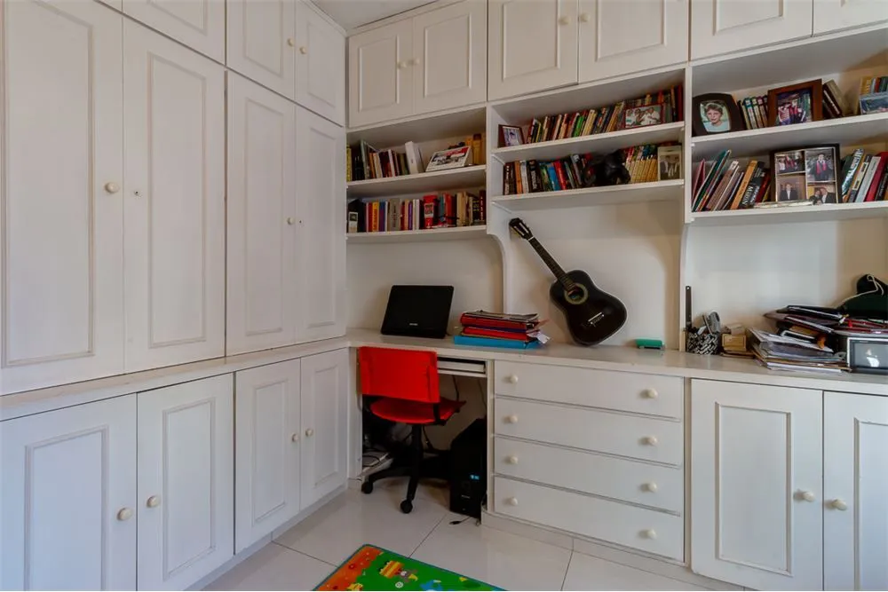 Apartamento, 4 quartos, 191 m² - Foto 9