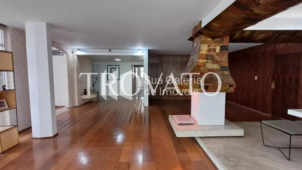 Apartamento à venda com 3 quartos, 262m² - Foto 2