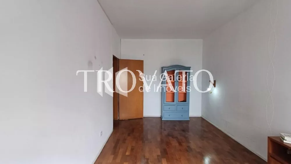 Apartamento à venda com 3 quartos, 262m² - Foto 4