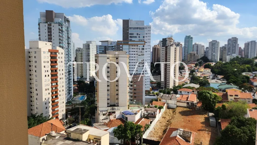 Apartamento à venda com 2 quartos, 67m² - Foto 2