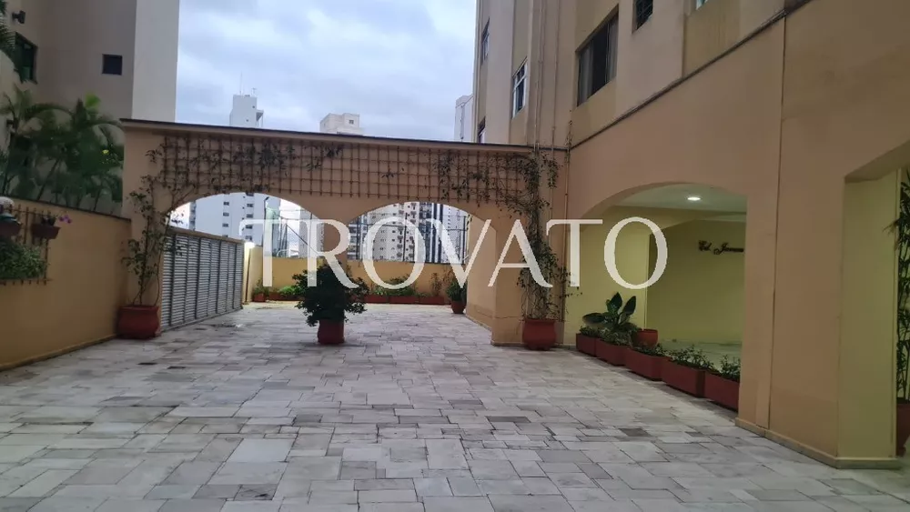 Apartamento à venda com 2 quartos, 67m² - Foto 3