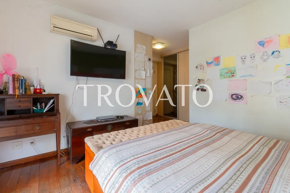 Apartamento, 3 quartos, 240 m² - Foto 11