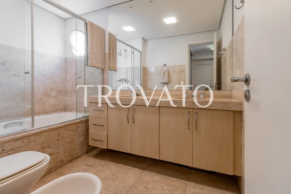 Apartamento, 3 quartos, 240 m² - Foto 3