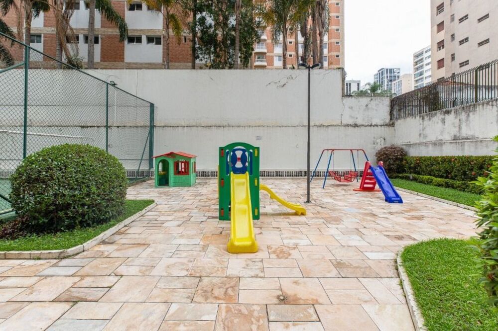 Apartamento, 3 quartos, 130 m² - Foto 2