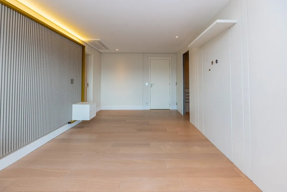 Apartamento, 3 quartos, 244 m² - Foto 2