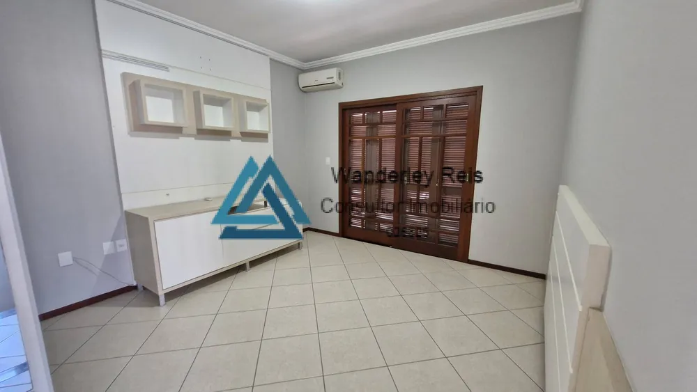 Casa, 3 quartos, 240 m² - Foto 7