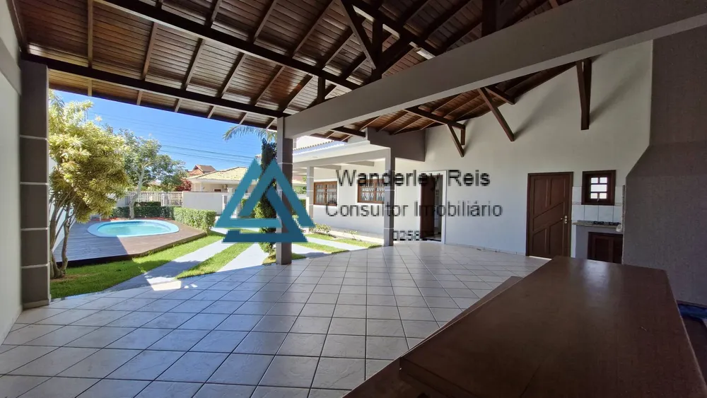 Casa, 3 quartos, 240 m² - Foto 2