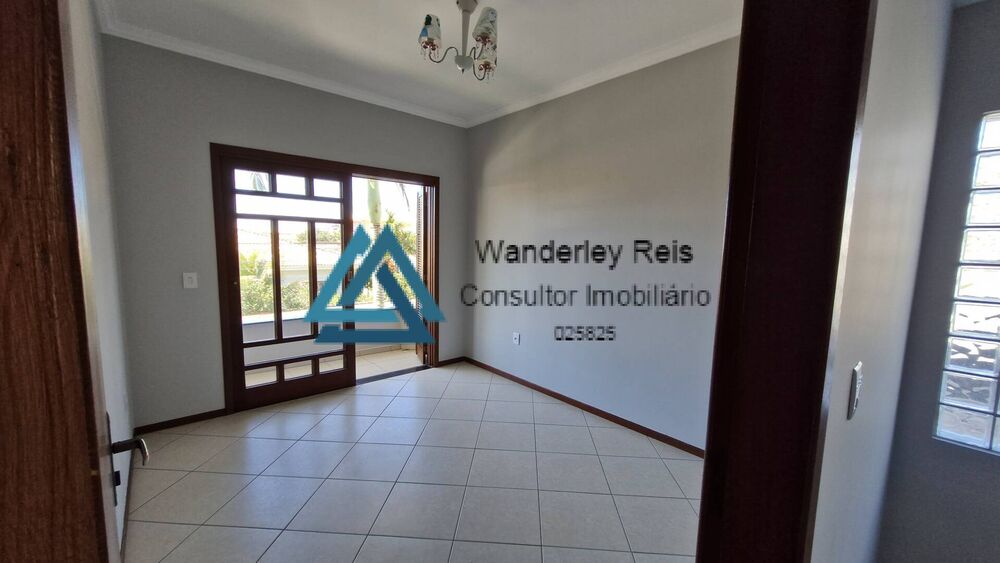 Casa, 3 quartos, 240 m² - Foto 11
