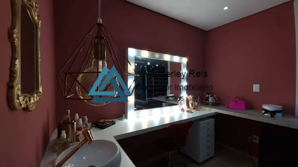 Casa, 3 quartos, 245 m² - Foto 7