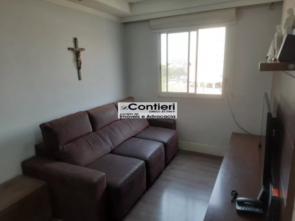 Apartamento à venda com 3 quartos, 61m² - Foto 2