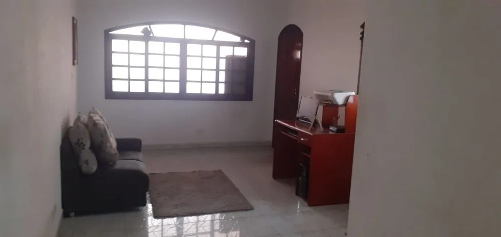 Casa, 4 quartos, 200 m² - Foto 2
