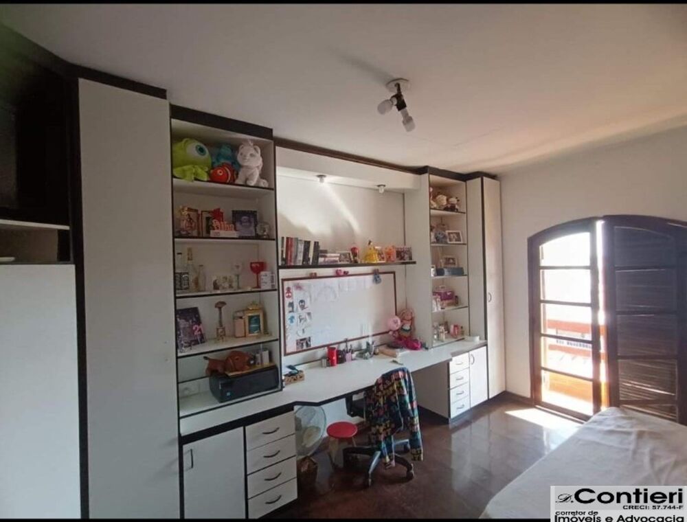 Casa, 4 quartos, 300 m² - Foto 18