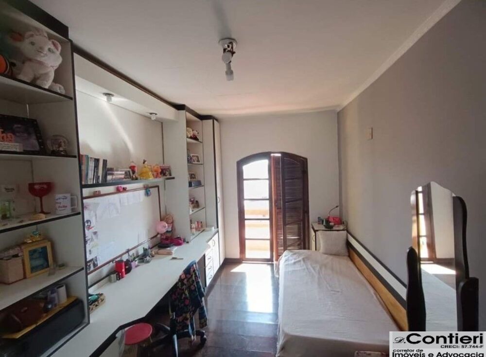 Casa, 4 quartos, 300 m² - Foto 4