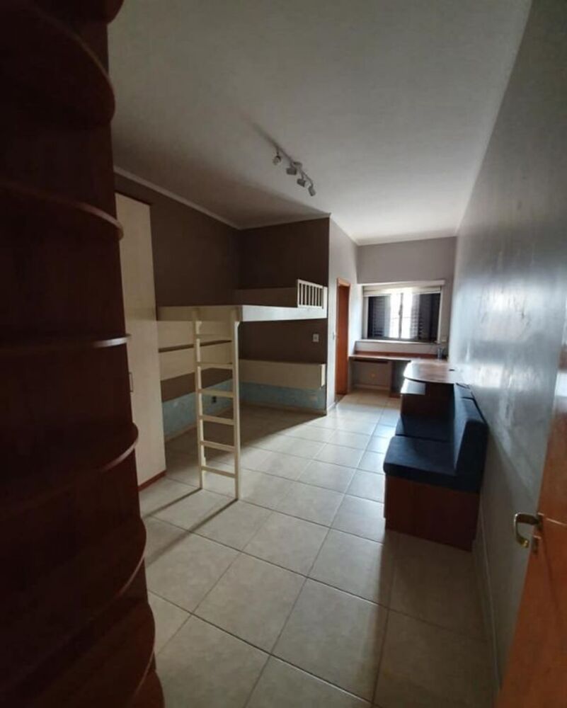 Casa, 3 quartos, 250 m² - Foto 11