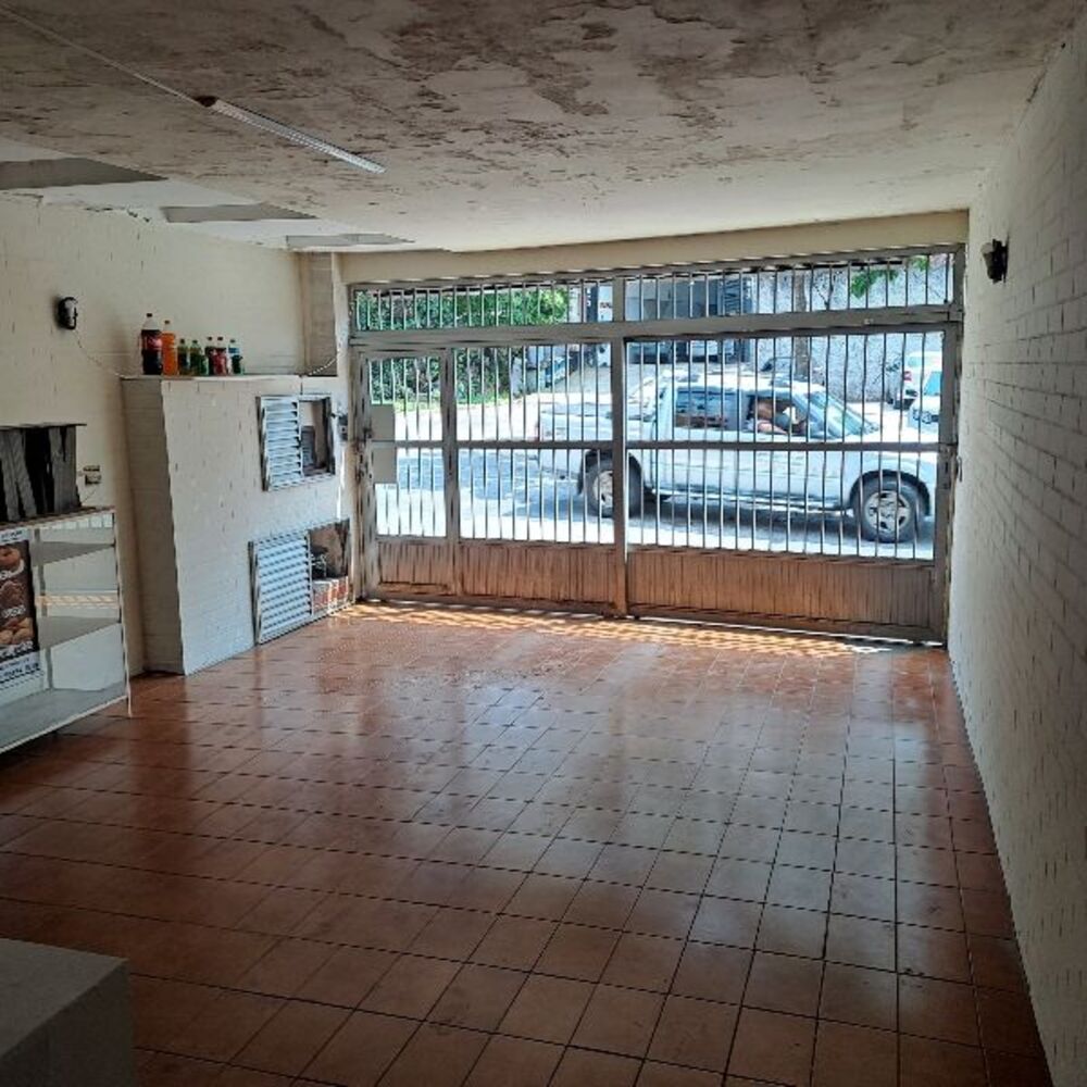 Prédio Inteiro, 131 m² - Foto 2