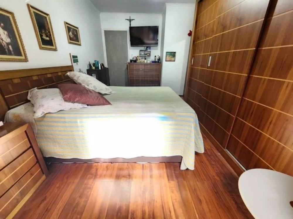 Casa à venda com 3 quartos, 152m² - Foto 8