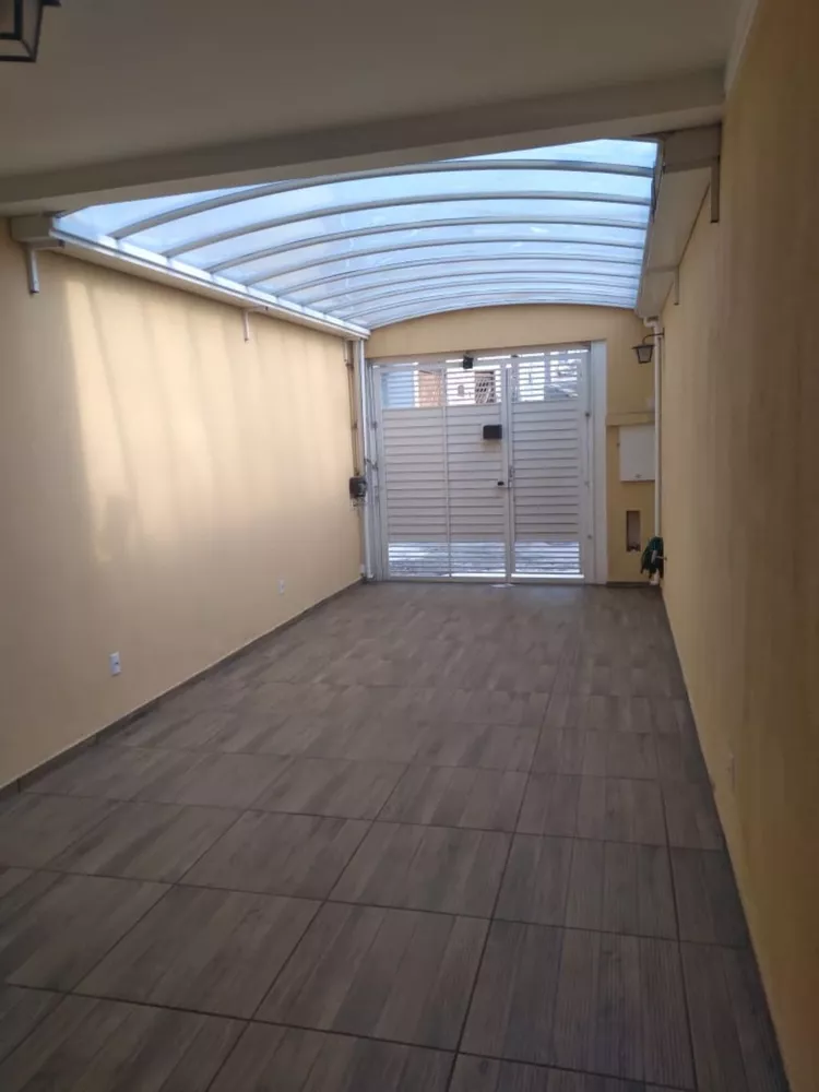 Casa à venda com 3 quartos, 140m² - Foto 3