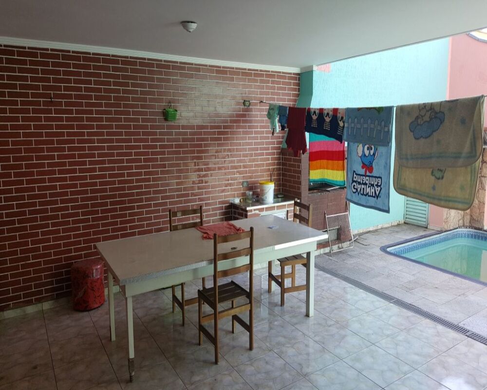 Casa à venda com 3 quartos, 1m² - Foto 9