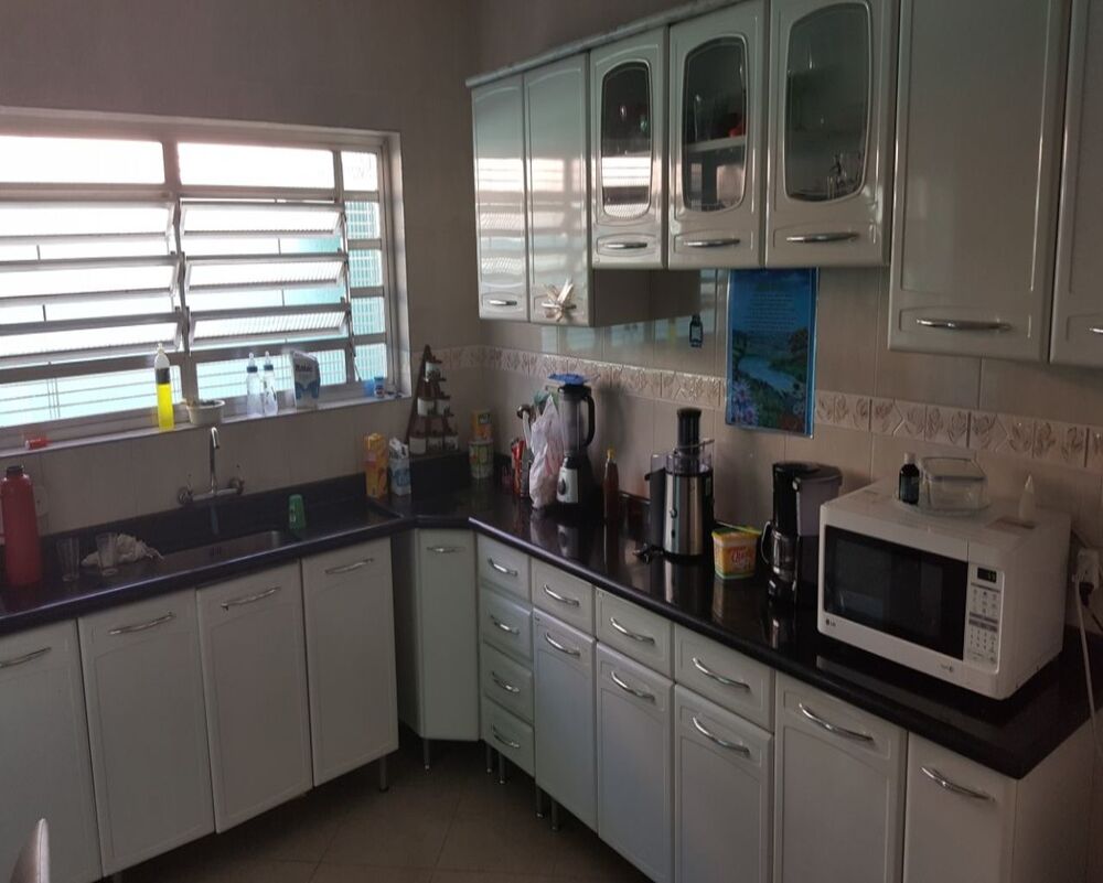 Casa à venda com 3 quartos, 1m² - Foto 2