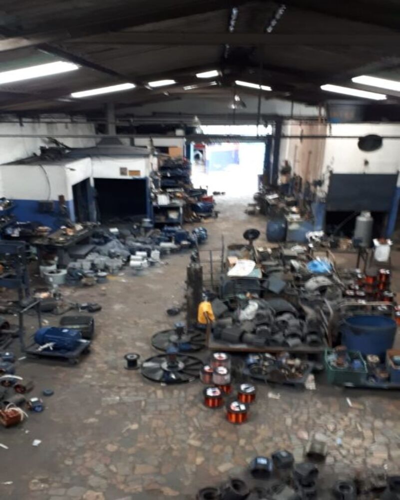 Depósito-Galpão, 253 m² - Foto 1