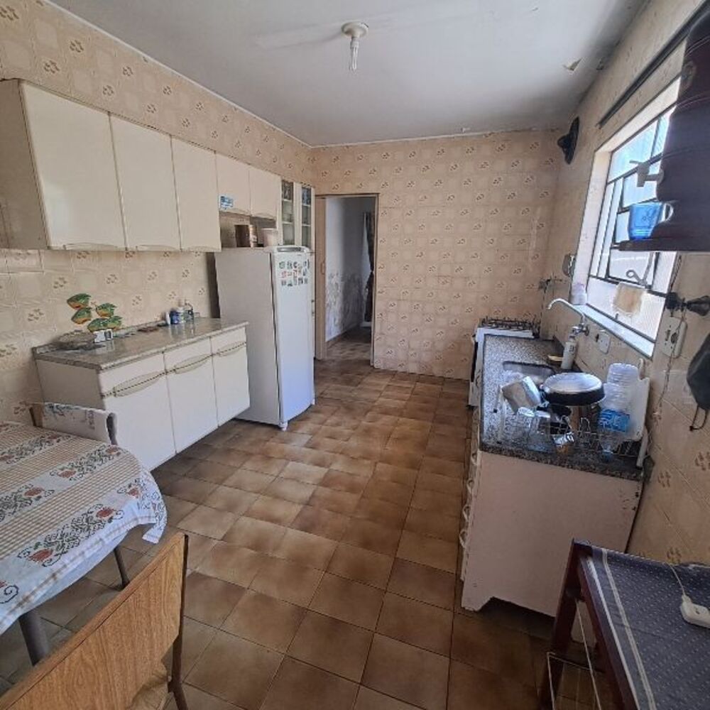 Casa, 4 quartos, 200 m² - Foto 9