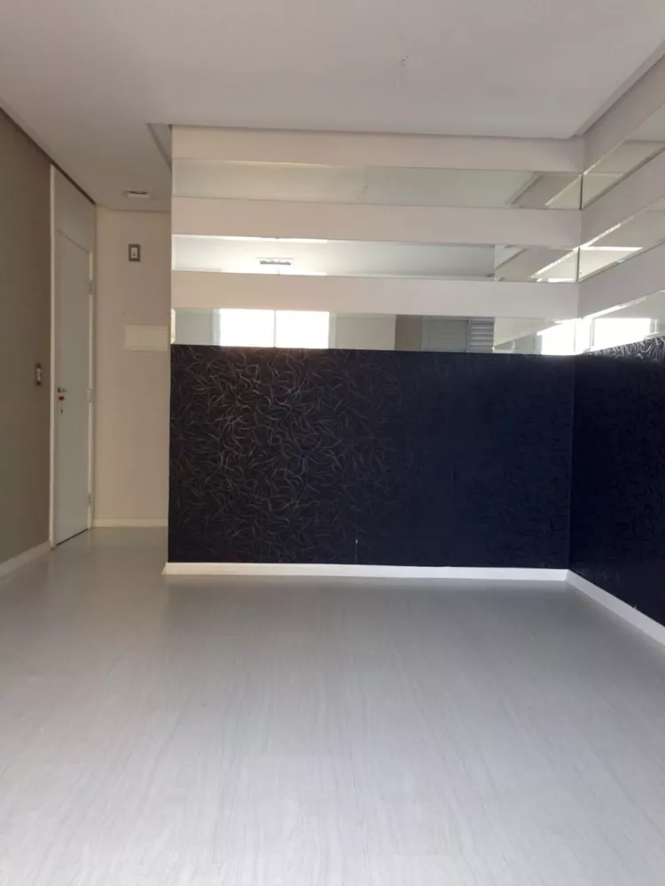 Apartamento à venda com 3 quartos, 67m² - Foto 3