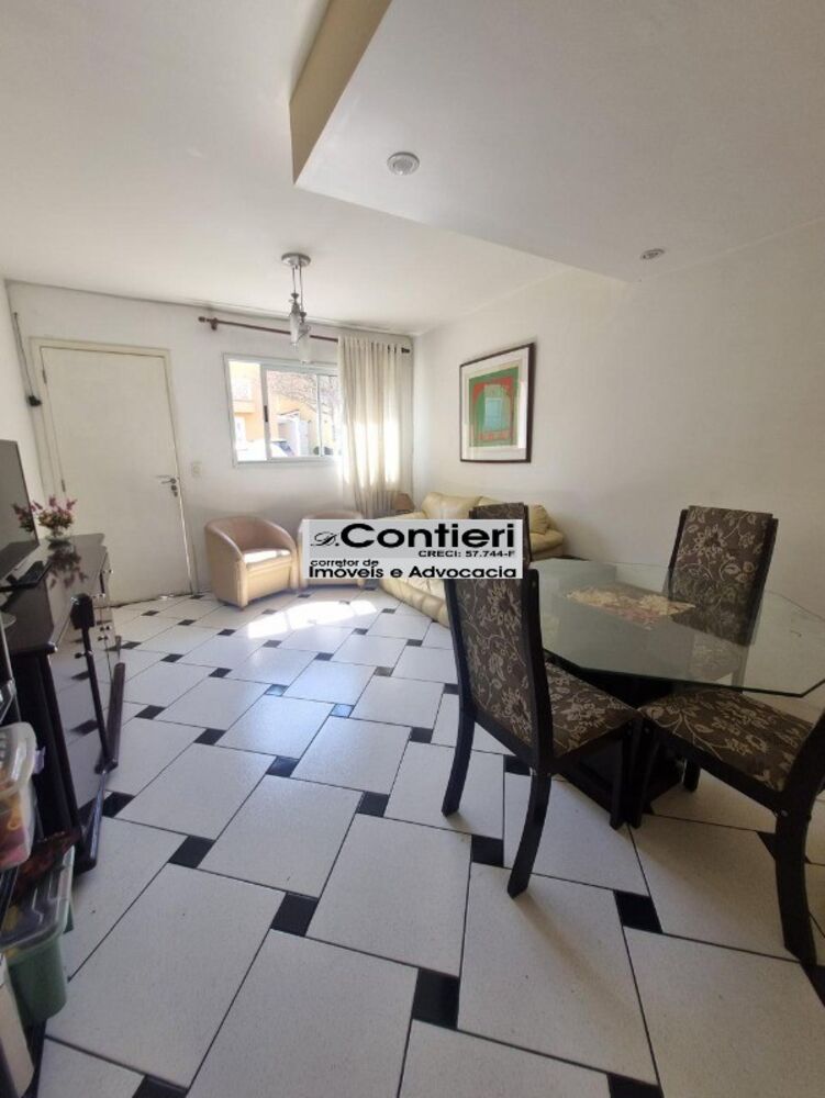Casa à venda com 2 quartos, 72m² - Foto 2