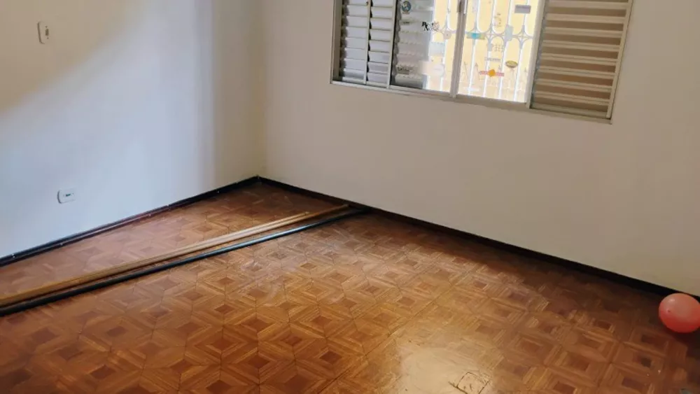 Casa para alugar com 2 quartos, 50m² - Foto 2