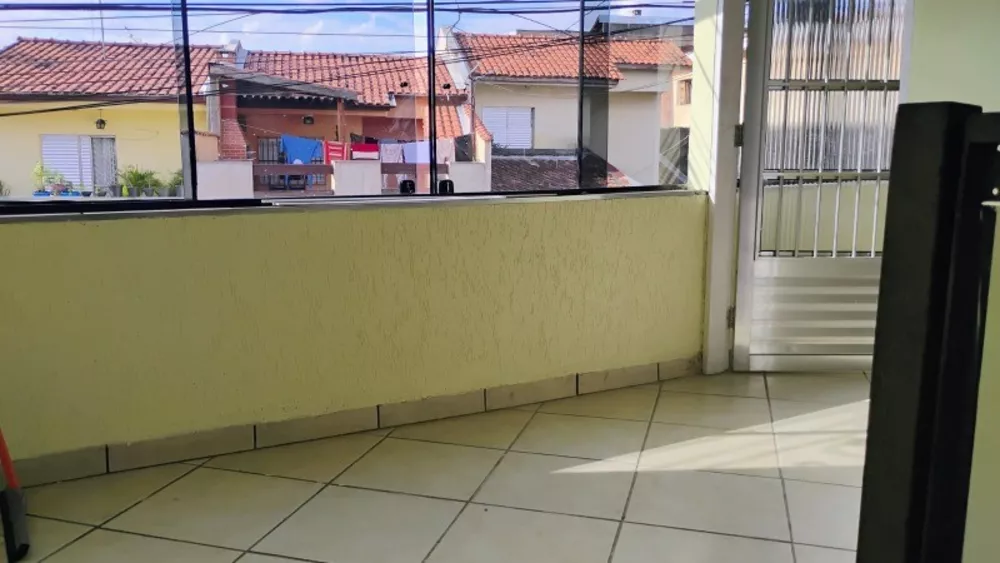 Casa para alugar com 2 quartos, 50m² - Foto 1